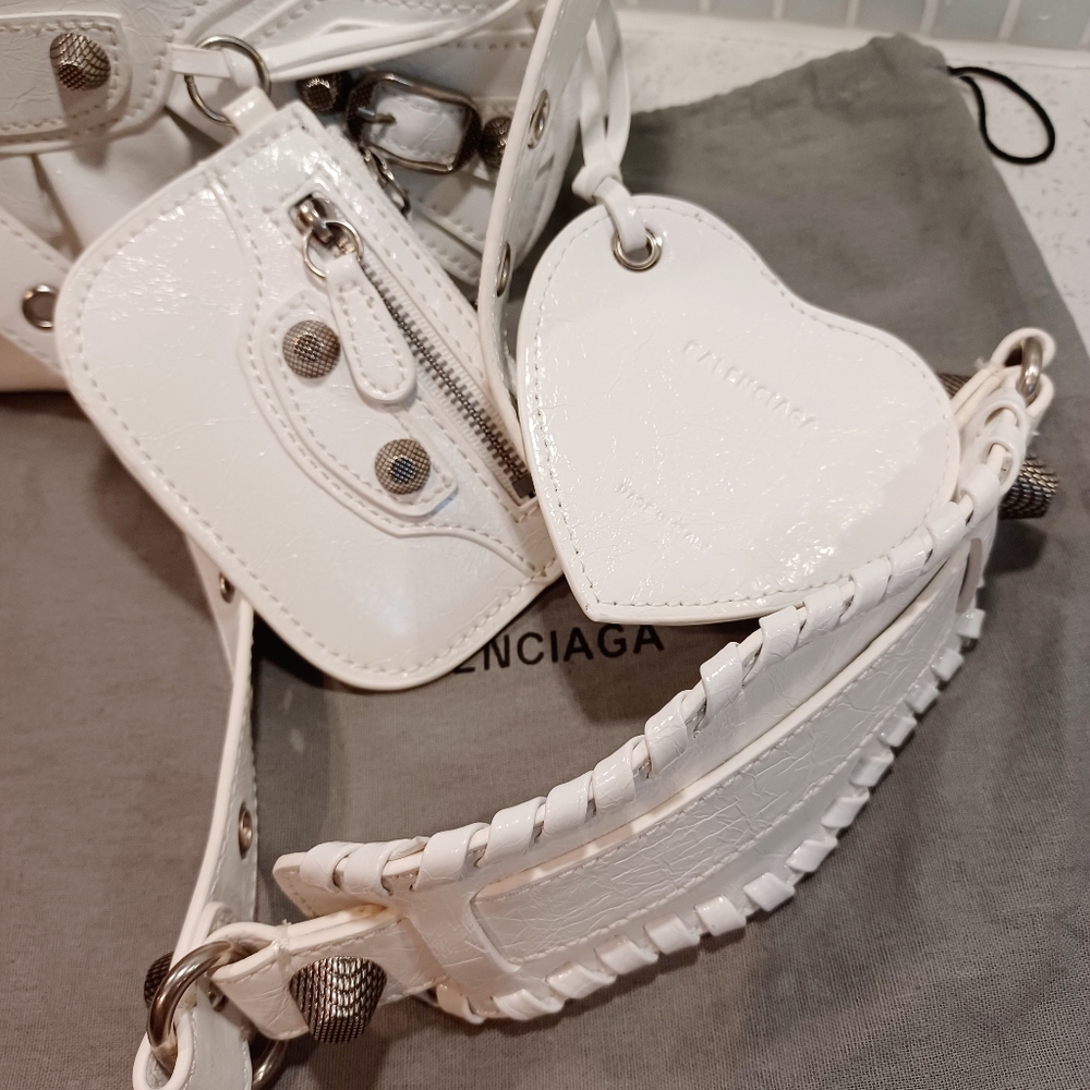 *SOLD* Balenciaga Le Cagole XS Shoulder Bag - Picture 6 of 13